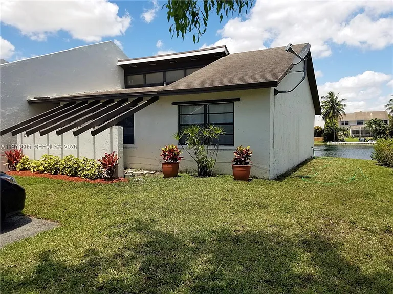 1361 Sandpiper Blvd — Photo 1