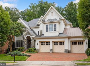 3559 Early Woodland Pl, Fairfax, VA 22031