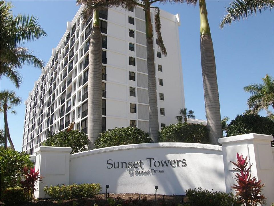 1st image of 11 Sunset Dr APT 206