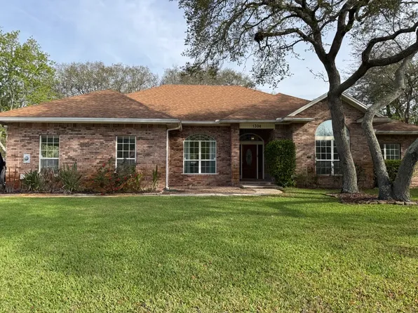 1304 Jenks Ct, Neptune Beach, FL 32266