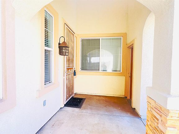 3rd image of 3024 Dovehouse Ct