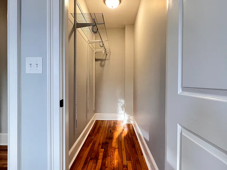 12 Winfield St #3R — Photo 22