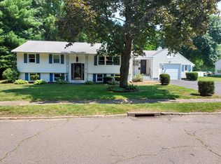 12 Carol St, Enfield, CT 06082