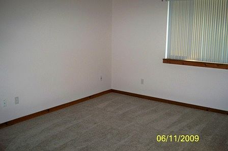 5th image of 209 Pheasant Run Ct