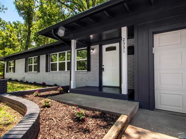 2331 Woodhaven Dr, Tyler, TX 75701