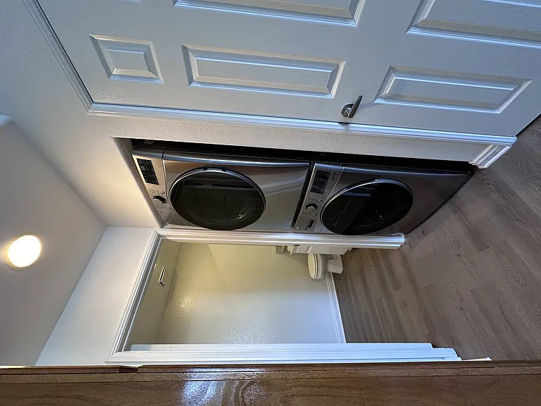 10133 Tabor St — Photo 7