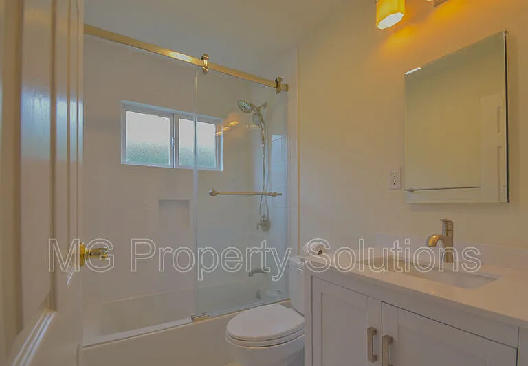 521 Rowland Blvd — Photo 21