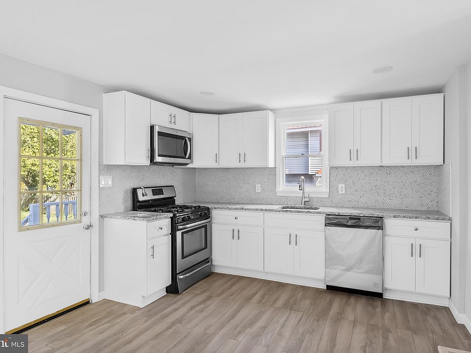 375 Main St, Cedarville, NJ 08311 Zillow