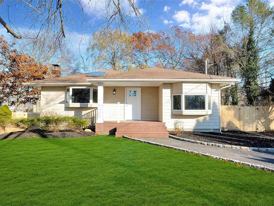 1st image of 91 Balaton Avenue