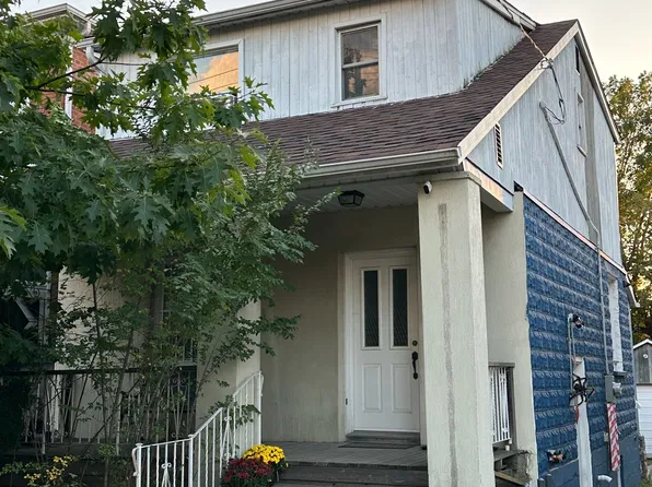 52A Rockcliffe Blvd, Toronto, ON M6N 4R5