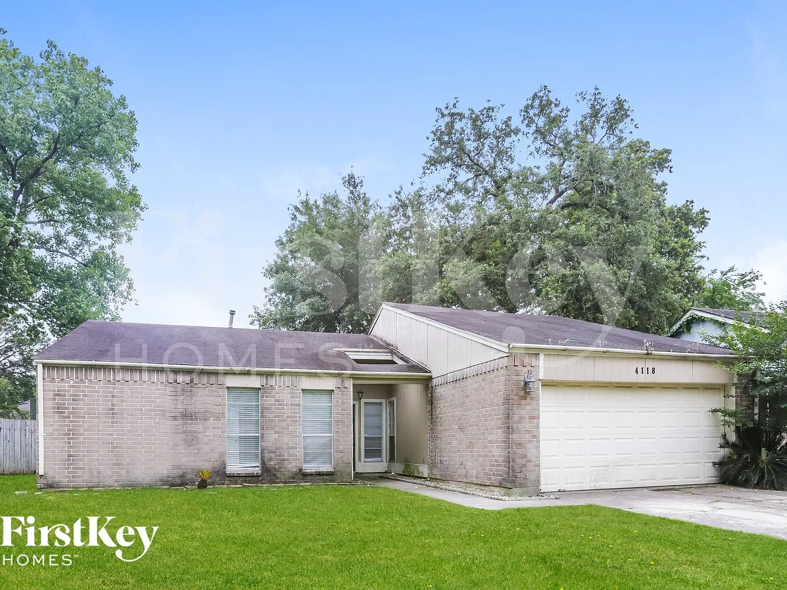 3 bed, 2.0 bath, 1553 sqft, $1,675 — Photo 2
