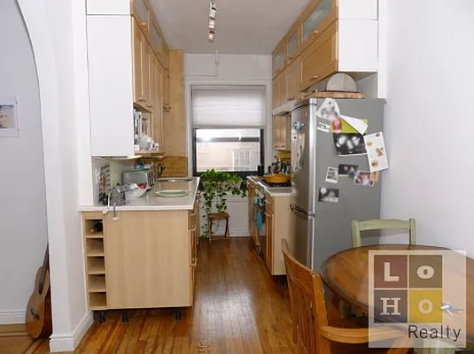 Sold by LoHo Realty | media 16