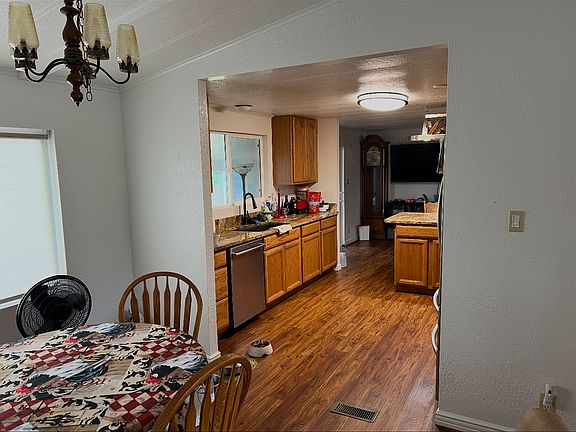 5th image of 1130 Indiana Ave SE