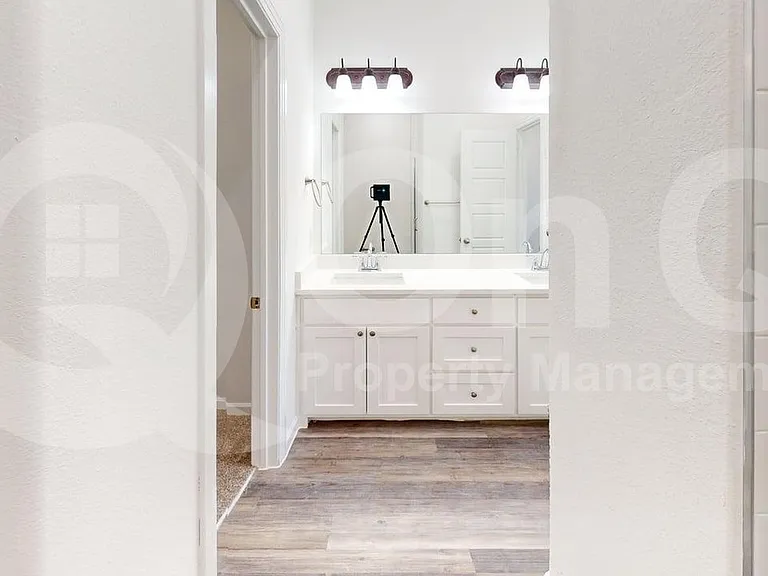 285 Buck Ridge Dr — Photo 17