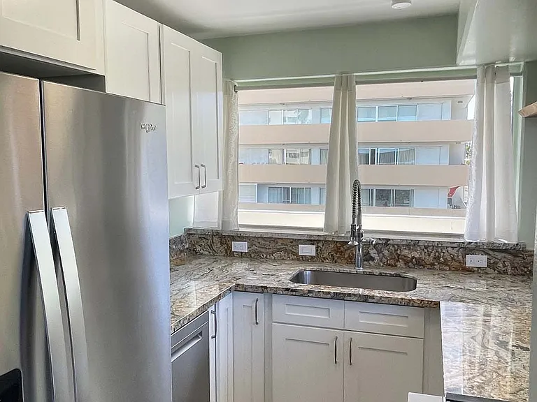 305-439 Keoniana St #305 — Photo 7