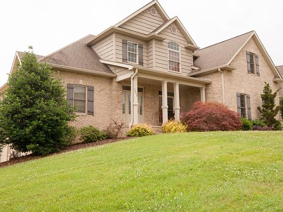 2nd image of 101 Fawnwood Ct