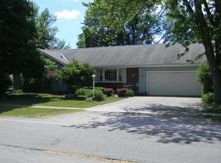 1202 E Indiana Ave, Pontiac, IL 61764