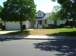6112 N Tracy Ave, Fresno, CA 93722