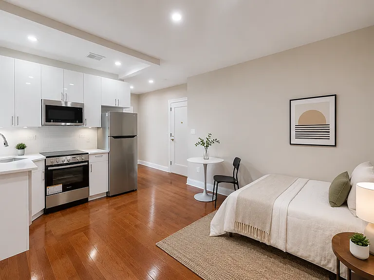 780 Riverside Dr #2GG — Photo 1
