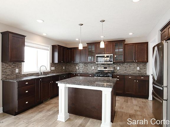 5th image of 5468 Harvest Moon Ct NE