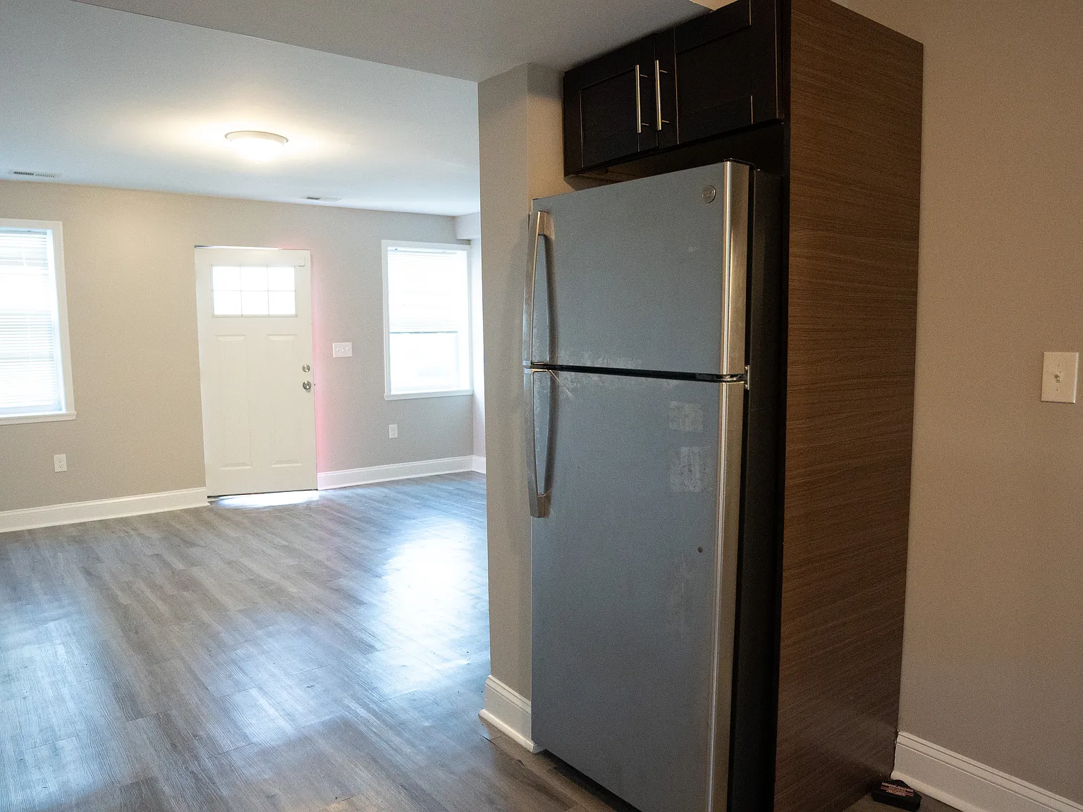 3 bed, 2.0 bath, $1,900 — Photo 3