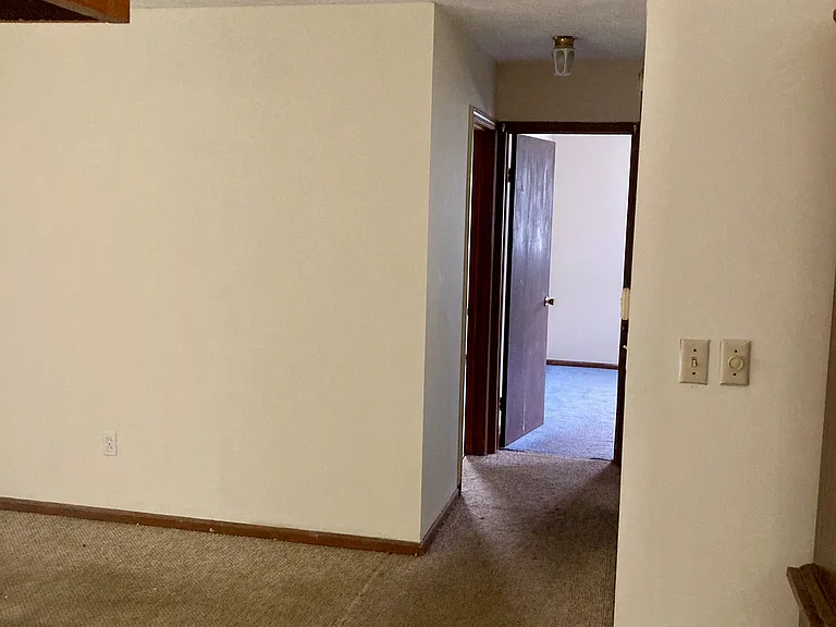 4205 E Scholl Rd — Photo 21
