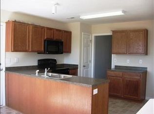 304 Stonewood Crossing Dr, Boiling Springs, SC 29316