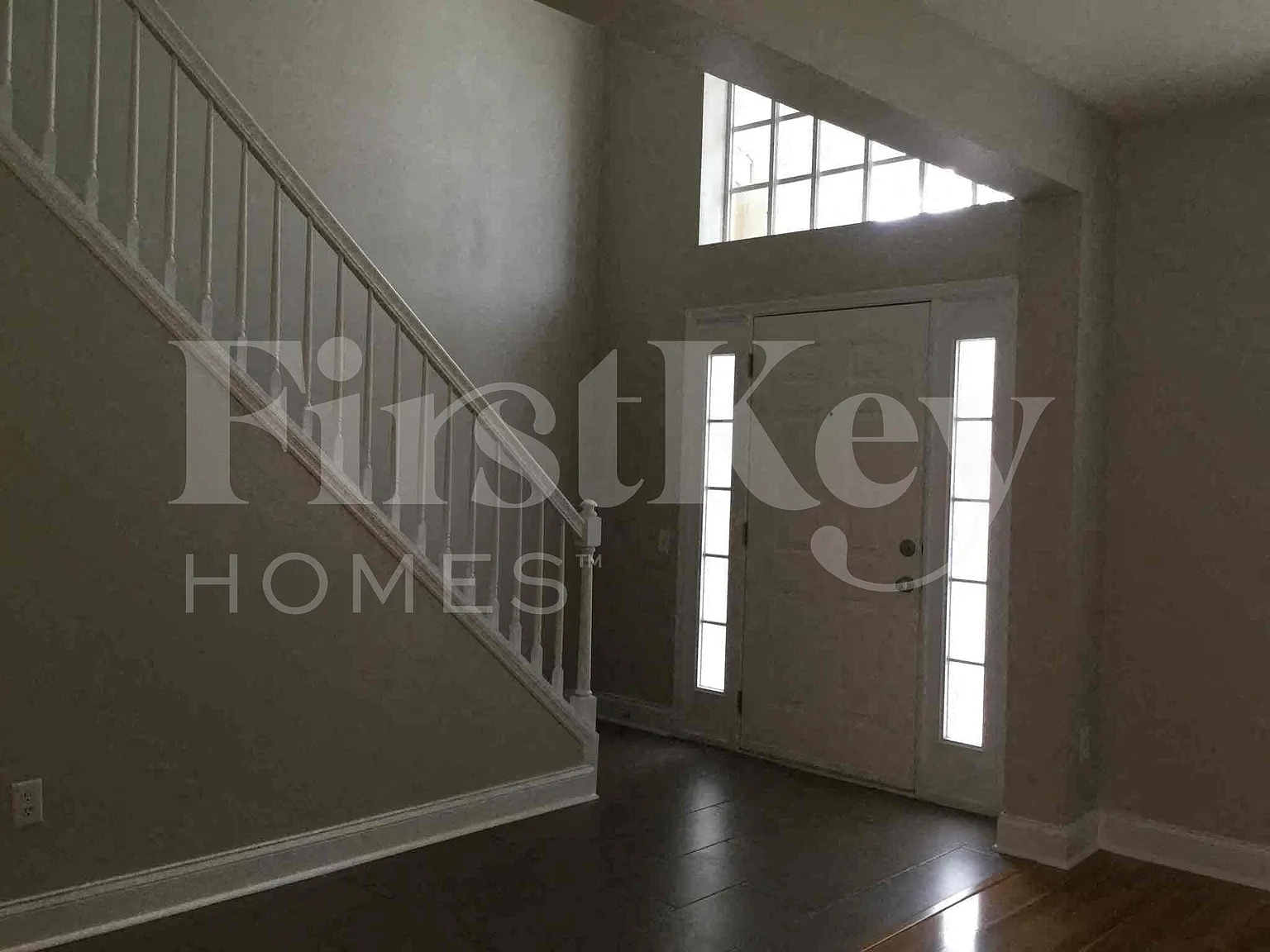 4 bed, 2.5 bath, 2112 sqft, $3,410 — Photo 4