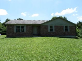 15 Fawn Ln, Brandenburg, KY 40108
