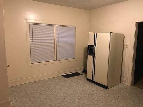 5th image of 1006 W Nash St