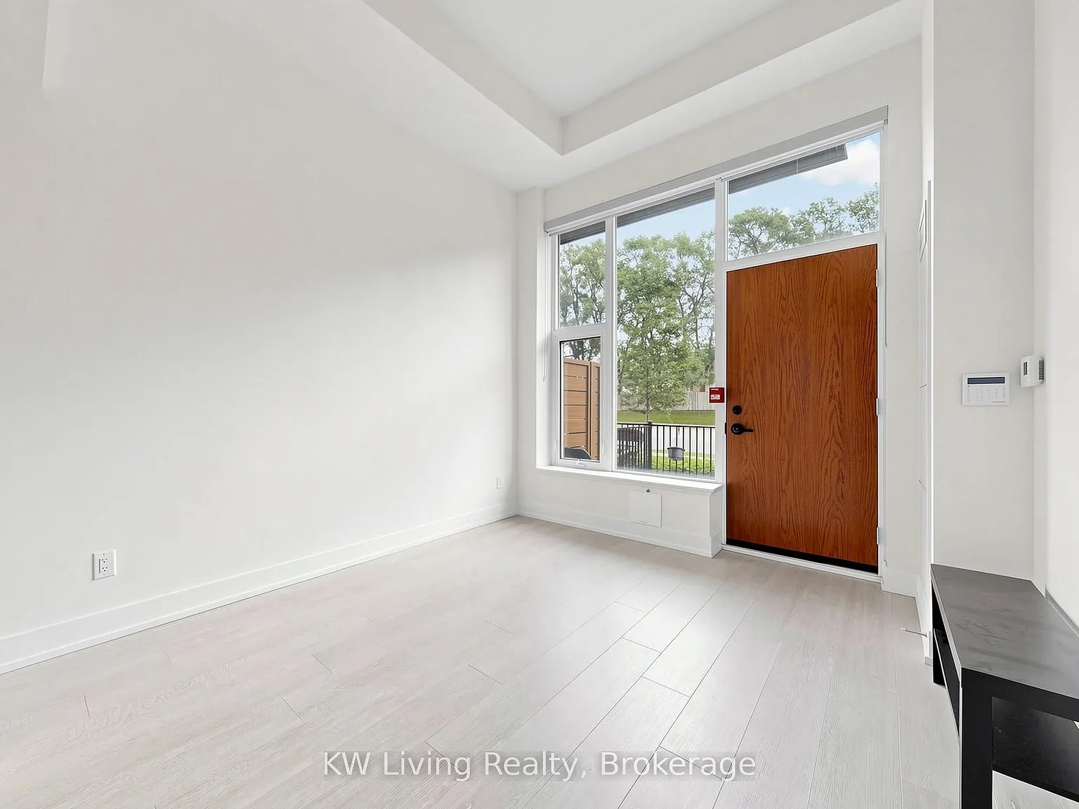 2 bed, $2,350 — Photo 3