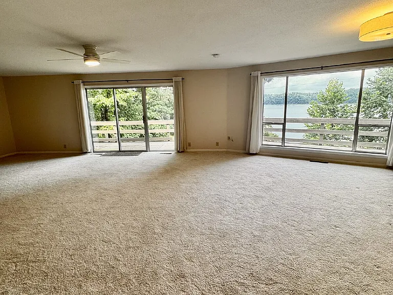 15344 Dutchmans Dr — Photo 5