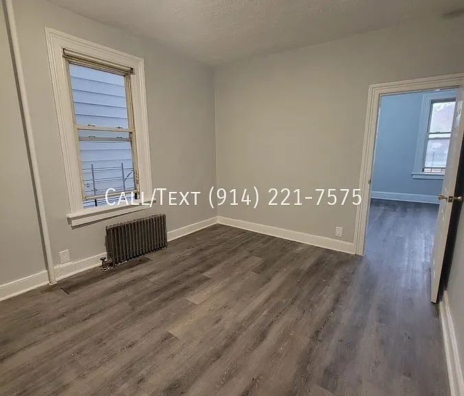 160 Waverly St — Photo 7