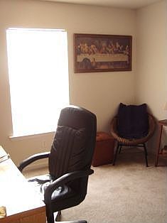 Office/2nd bedroom