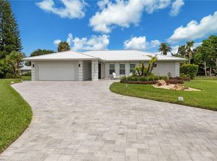 363 Juli Fe DR, NAPLES, FL 34110
