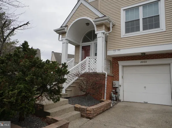 2000 Harvard Dr, North Wales, PA 19454