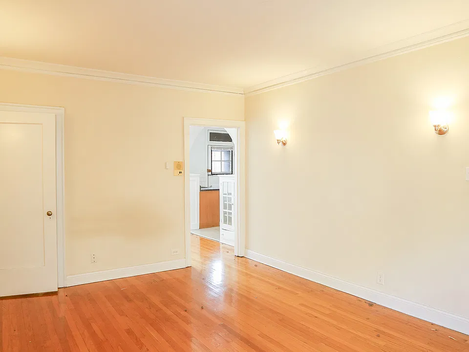 1627 W Lunt Ave #3A
