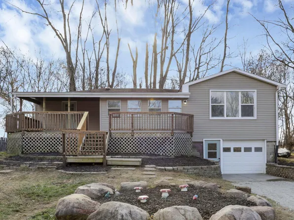 8890 Lancaster Thornville Rd NE, Pleasantville, OH 43148