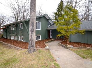 210 Oakhill Dr, Oxford, OH 45056
