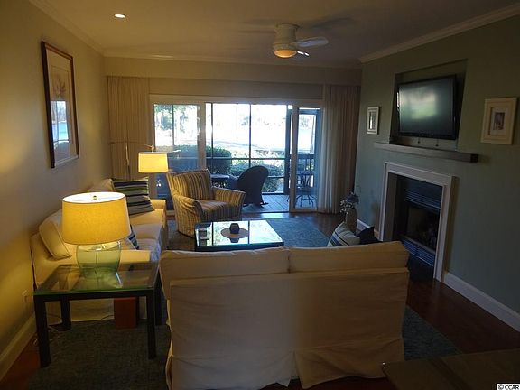 5th image of 379-4 Golden Bear Dr. #379-4