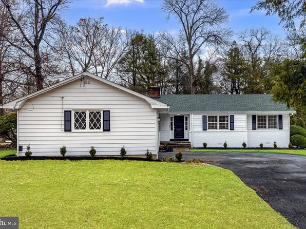 25 Evergreen Cir, Princeton, NJ 08540