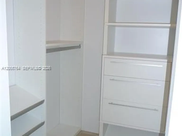 1300 S Miami Avenue Rd #3503 — Photo 28