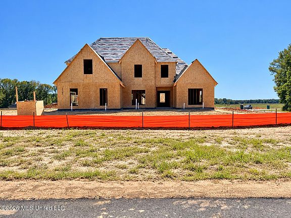 3rd image of 2133 Legacy Ln