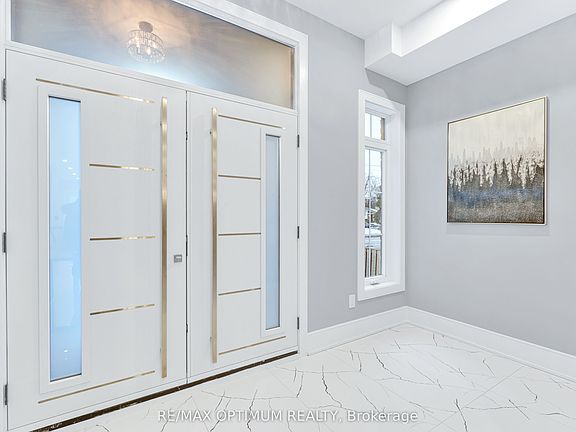 3rd image of 30 McLaughlin Rd N