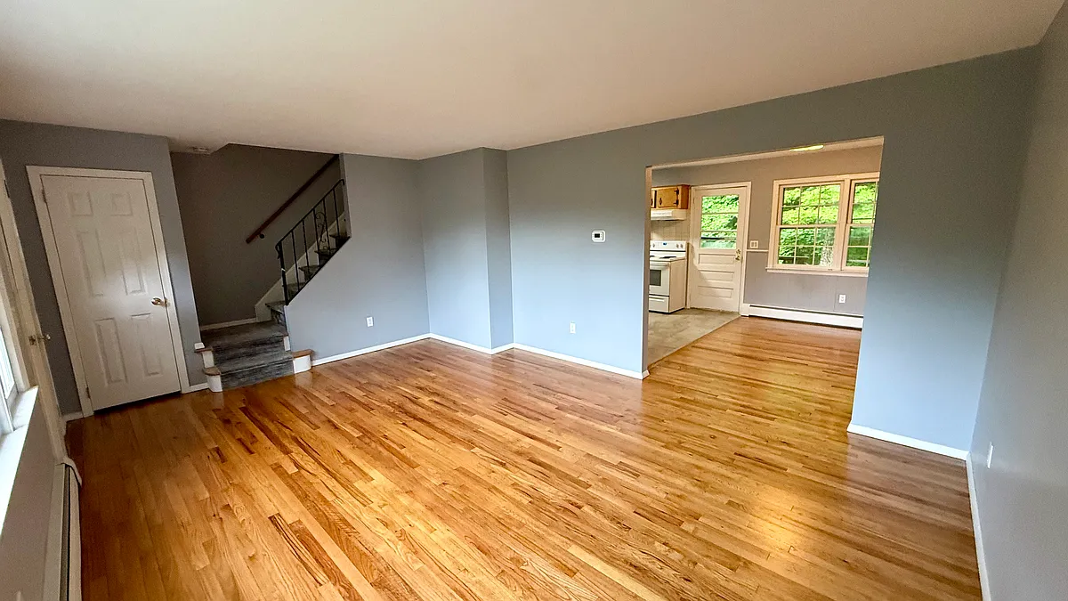 Building Photo - 44 Topstone Dr