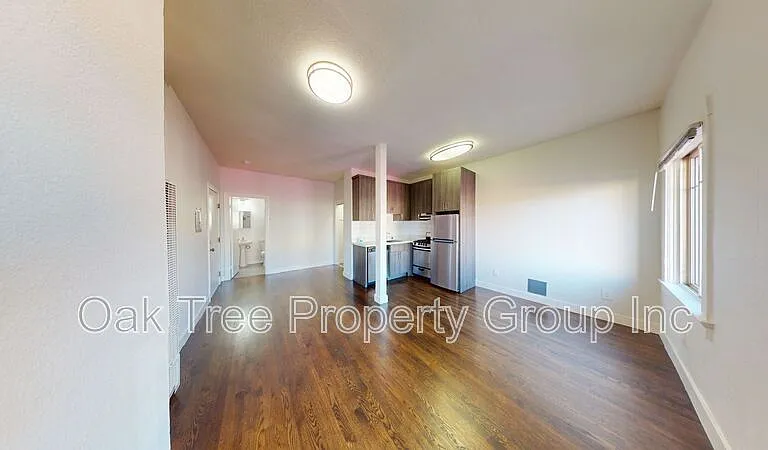 509 Sycamore St #10 — Photo 3