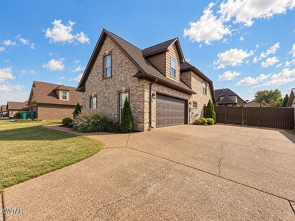 3rd image of 222 Shadow Creek Ln