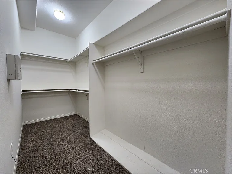 10630 Moorpark St #104 — Photo 17