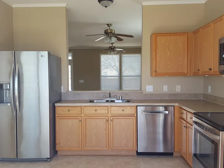 509 Pickens Ln — Photo 10