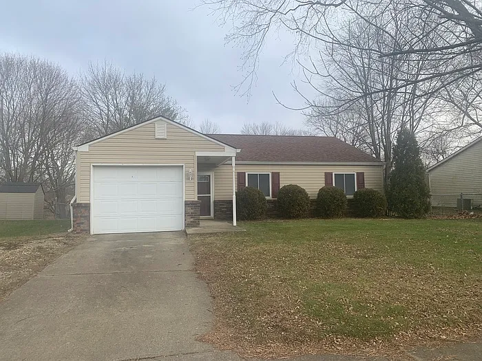 7721 Inverness Dr photo 1